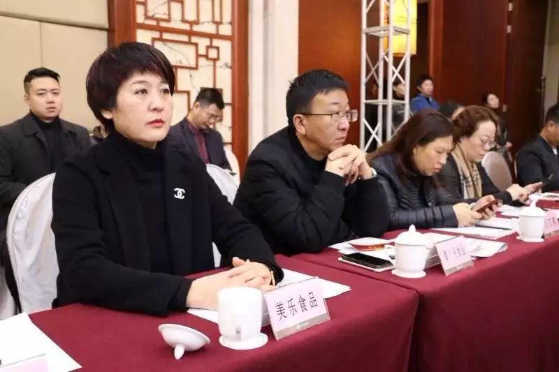 中国盐帮菜产业发展高峰论坛餐饮大咖献策 自贡将举办首届中国盐帮菜美食节(图17)