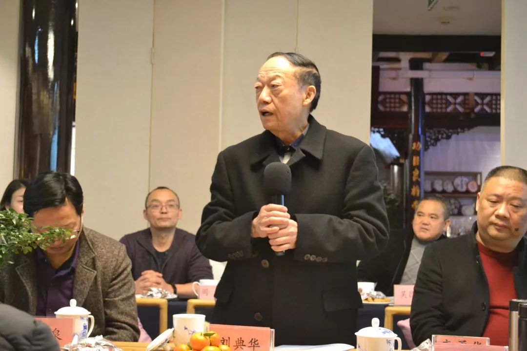 江油诗群亮相成都 作品分享精彩纷呈(图5)