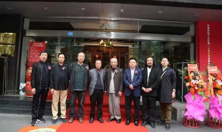 釉下五彩第一人，师生亮相耀蓉城！ 丽晶瓷庄隆重举办李文钟从艺62年师生展！(图7)