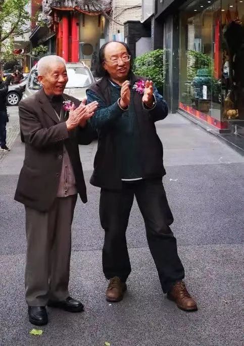 釉下五彩第一人，师生亮相耀蓉城！ 丽晶瓷庄隆重举办李文钟从艺62年师生展！(图12)