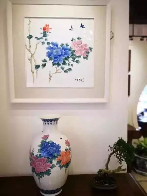 釉下五彩第一人，师生亮相耀蓉城！ 丽晶瓷庄隆重举办李文钟从艺62年师生展！(图21)