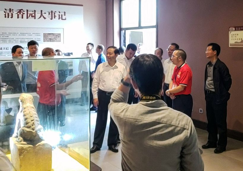 四川省委书记到这家百年酱油企业，看到了些啥？(图5)