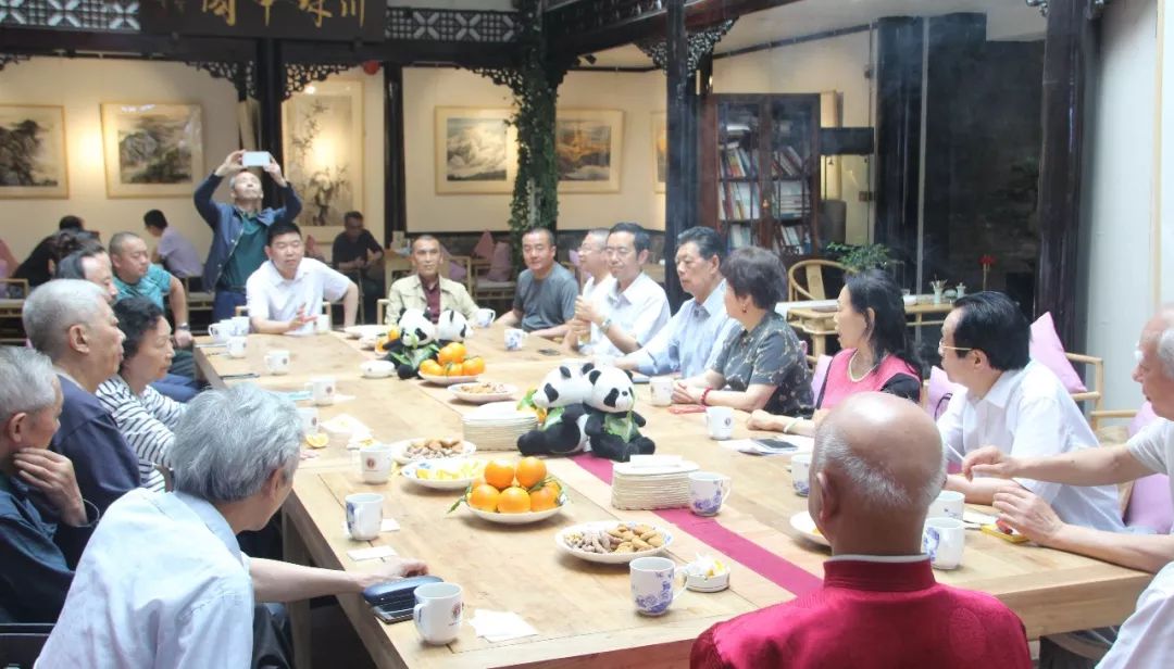 县长带队推广产品，众大咖齐帮忙“精准扶贫”，五一“橙香”文殊坊！ (图11)