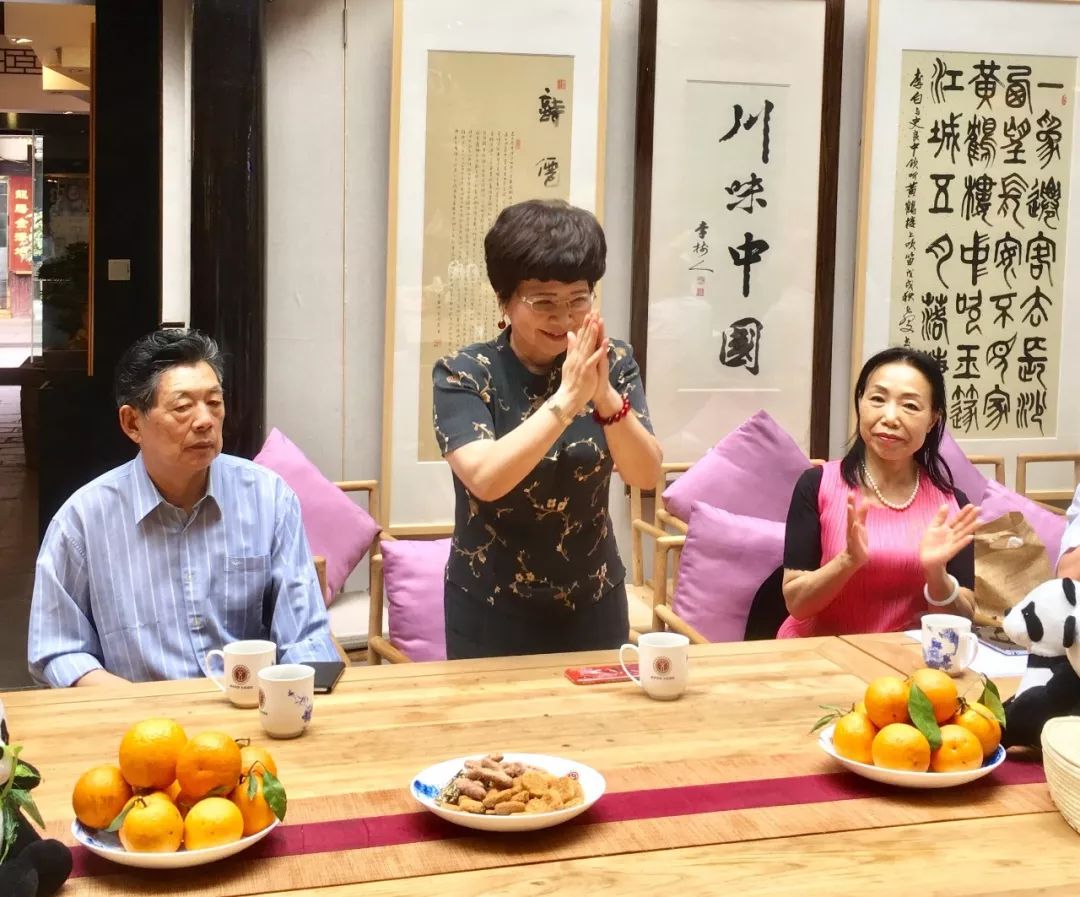 县长带队推广产品，众大咖齐帮忙“精准扶贫”，五一“橙香”文殊坊！ (图14)