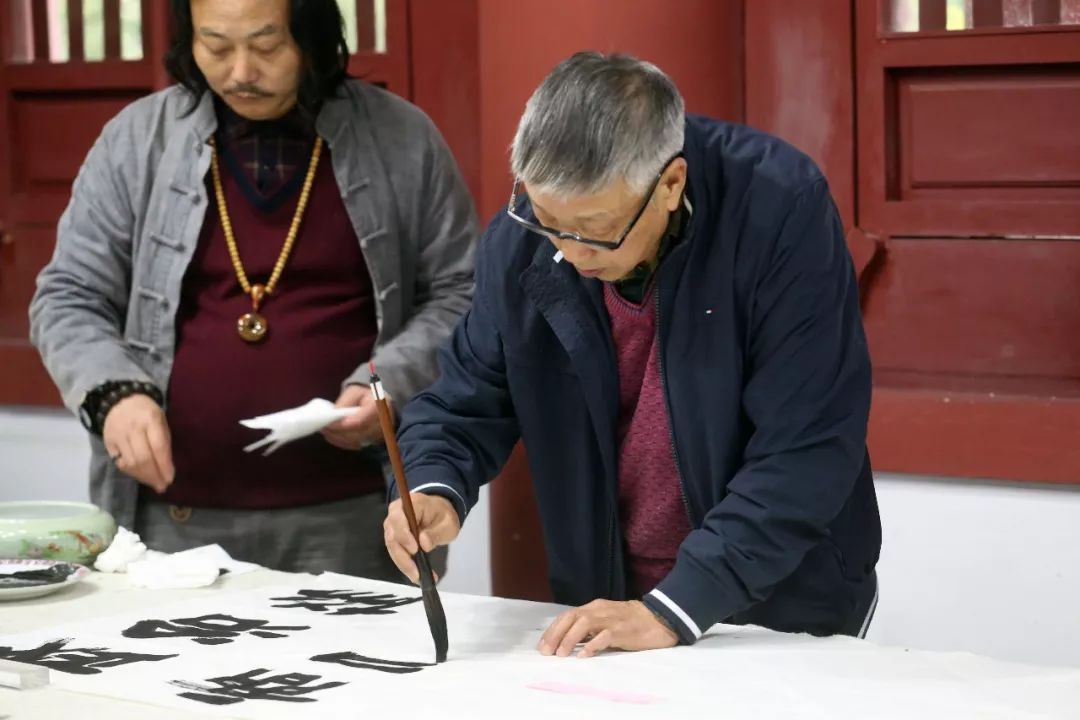 2018四川国际文化旅游节暨江油“一带一路”李白文化节书画精品展隆重开展 (图18)