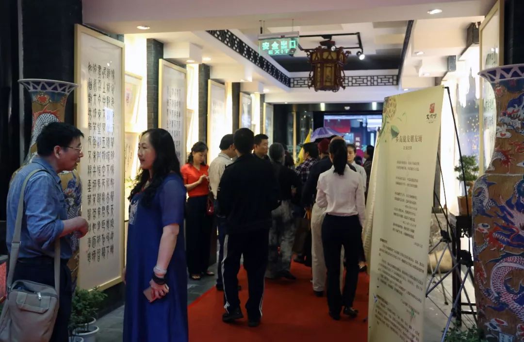 文创花开文殊坊 翰墨传情颂中国 ——李教文十二生肖甲骨文、篆书书法展在文殊坊举行 (图2)