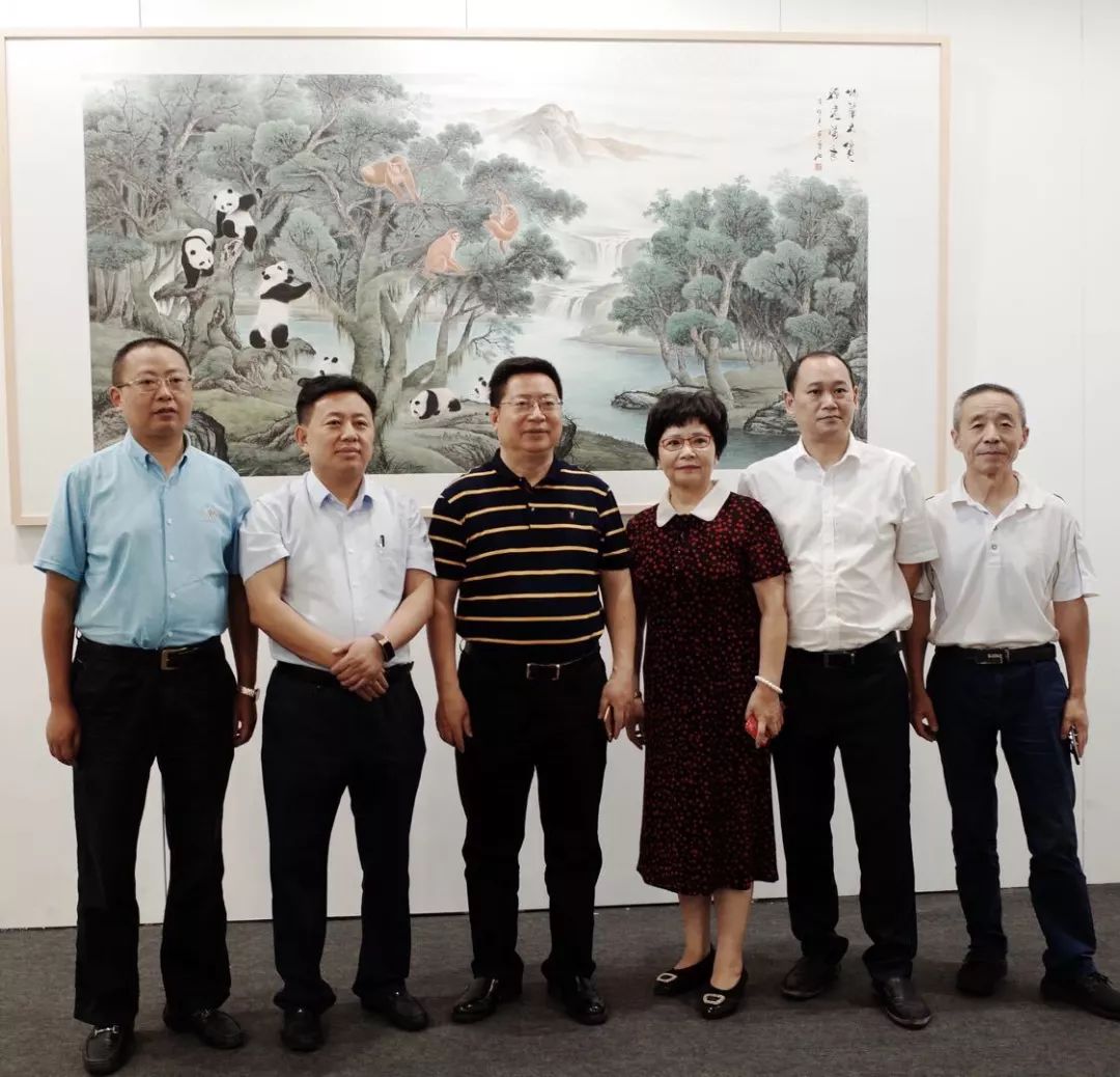 四川省传统文化促进会常务副会长，著名书画家吴长江亮相北京艺博会 (图4)