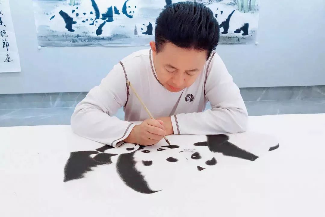 四川省传统文化促进会常务副会长，著名书画家吴长江亮相北京艺博会 (图8)