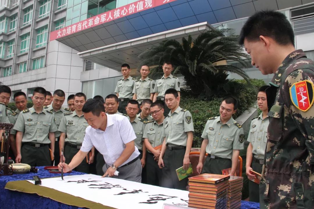 四川省传统文化促进会常务副会长，著名书画家吴长江亮相北京艺博会 (图14)