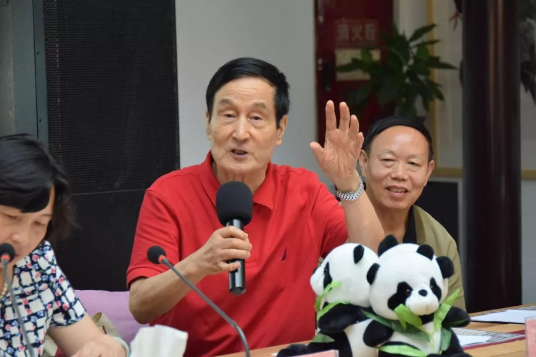 《中国酒文献诗文集成》研讨会侧记 (图10)