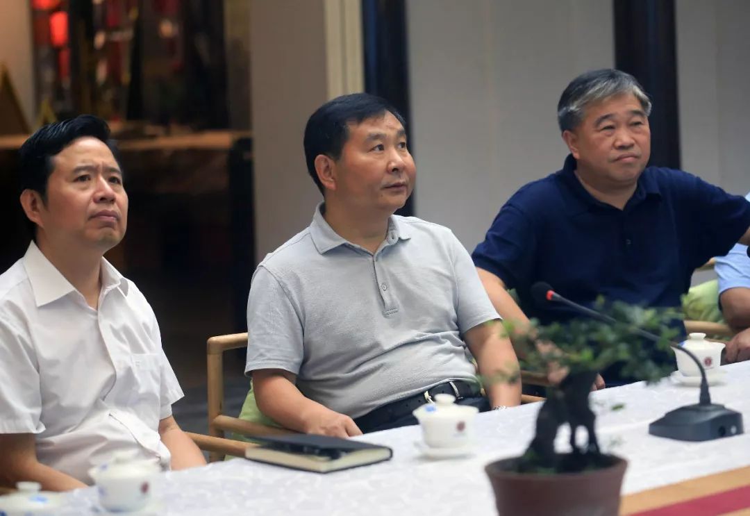 成都市委常委左正一行到川味中国调研(图3)