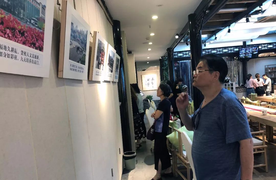 川味中国•诗影成都——李镜《镜头》诗词摄影展在川味中国文创馆如期举行 (图19)