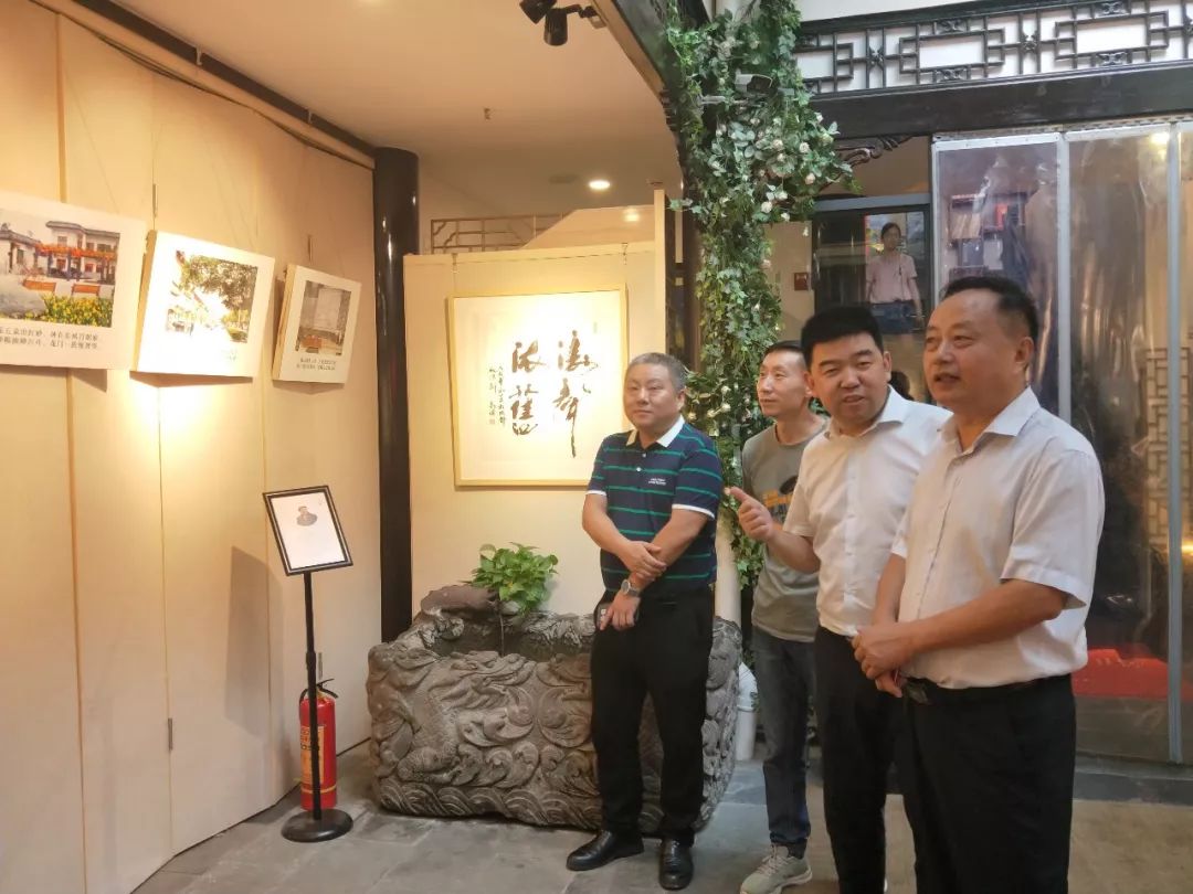 川味中国•诗影成都——李镜《镜头》诗词摄影展在川味中国文创馆如期举行 (图14)