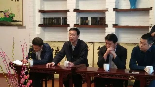 武侯区委书记一行莅临黉门街75号传统文化会客厅进行工作调研并召开现场办公会 (图12)
