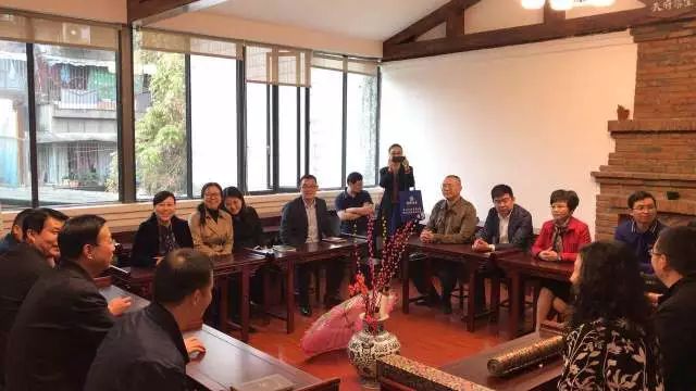 武侯区委书记一行莅临黉门街75号传统文化会客厅进行工作调研并召开现场办公会 (图14)