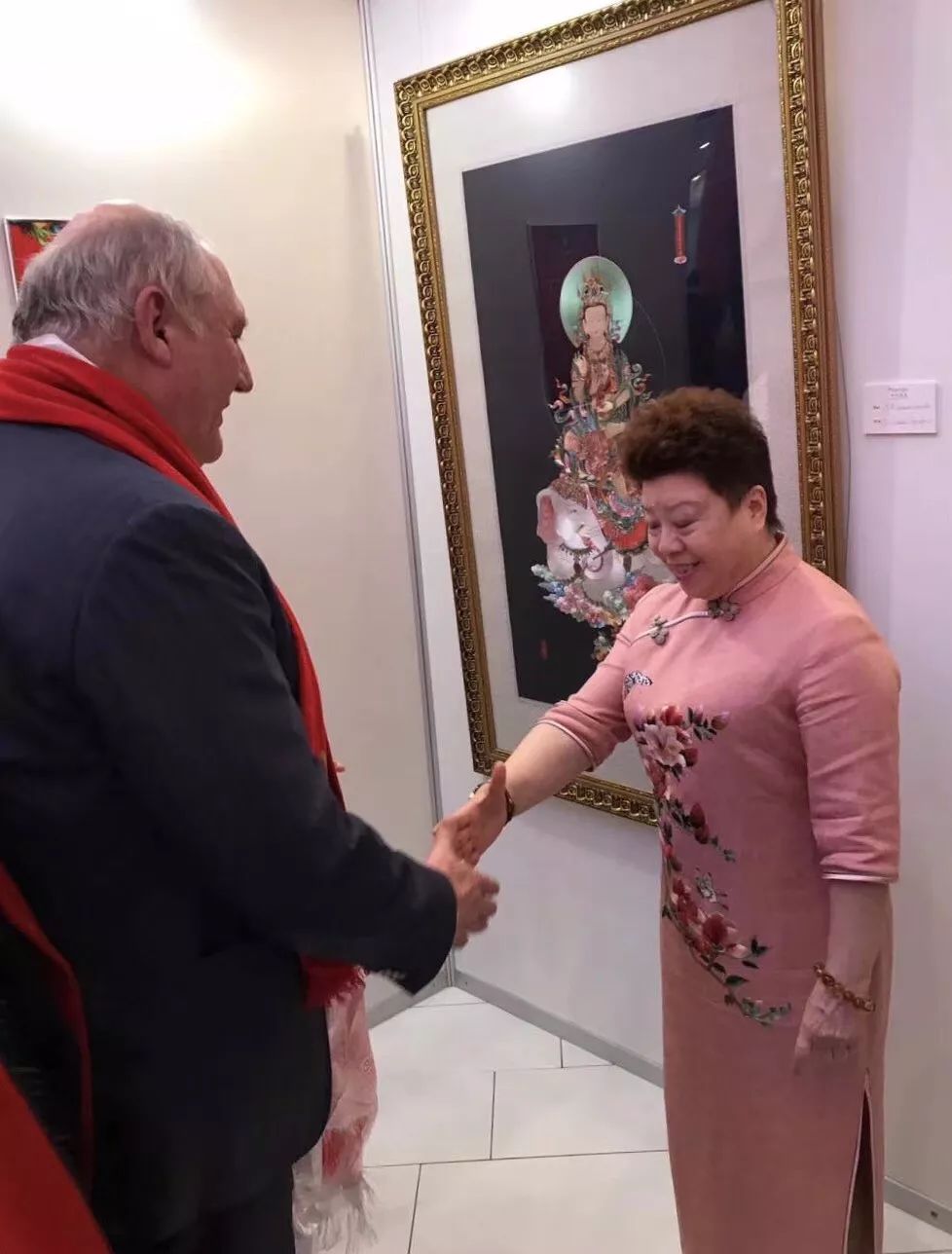 “圣彼得堡2018欢乐春节·四川风采”活动在圣彼得堡市彩虹购物中心开幕(图2)