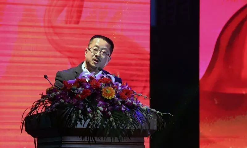 建华成立25周年暨2016年度客户答谢会盛大举行 (图11)