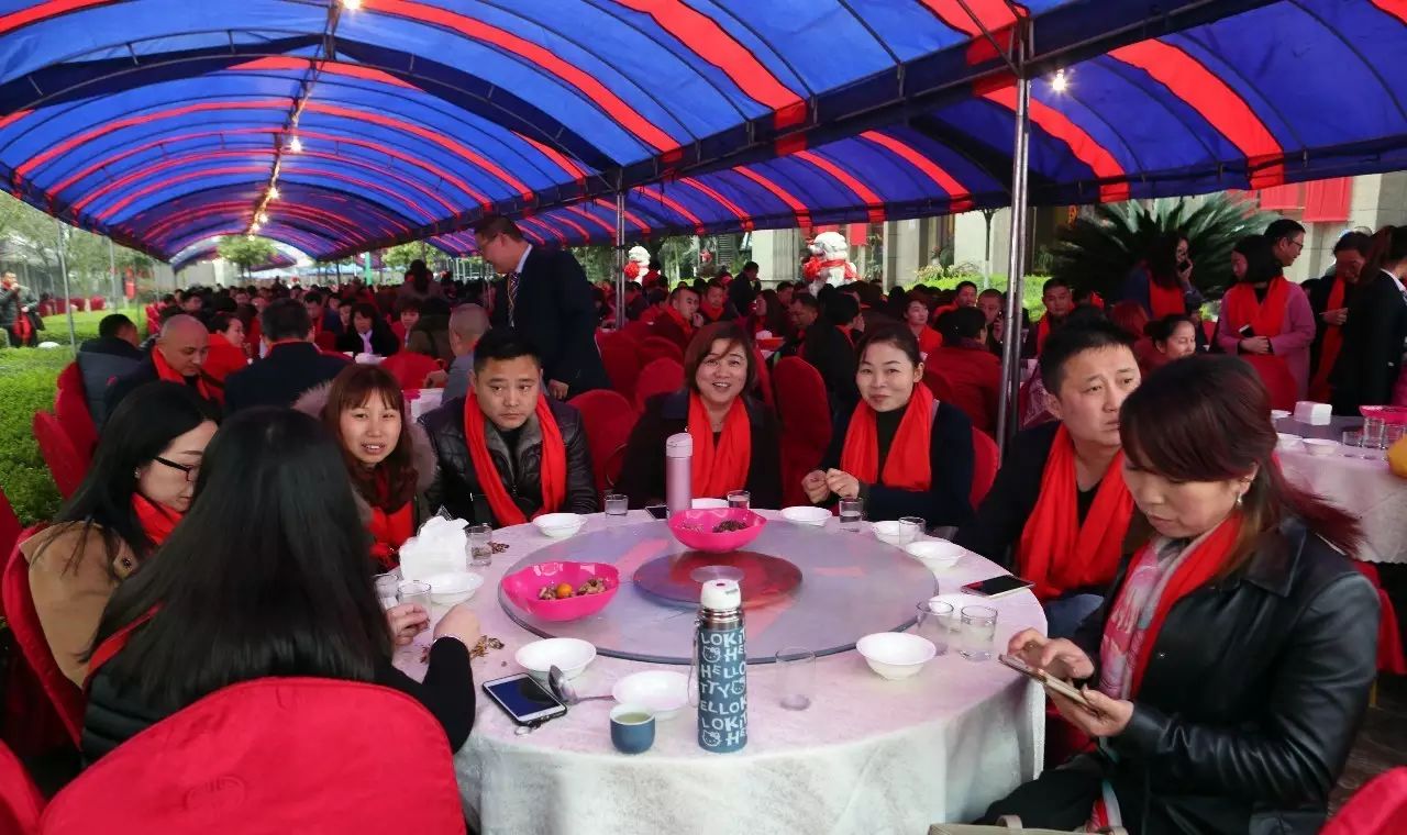 建华成立25周年暨2016年度客户答谢会盛大举行 (图6)