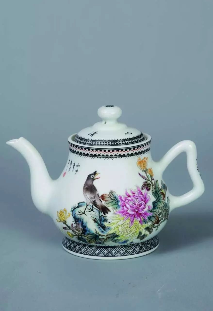 0元起拍，景德镇“陶瓷粉彩”传承人和他的作品来成都了(图7)