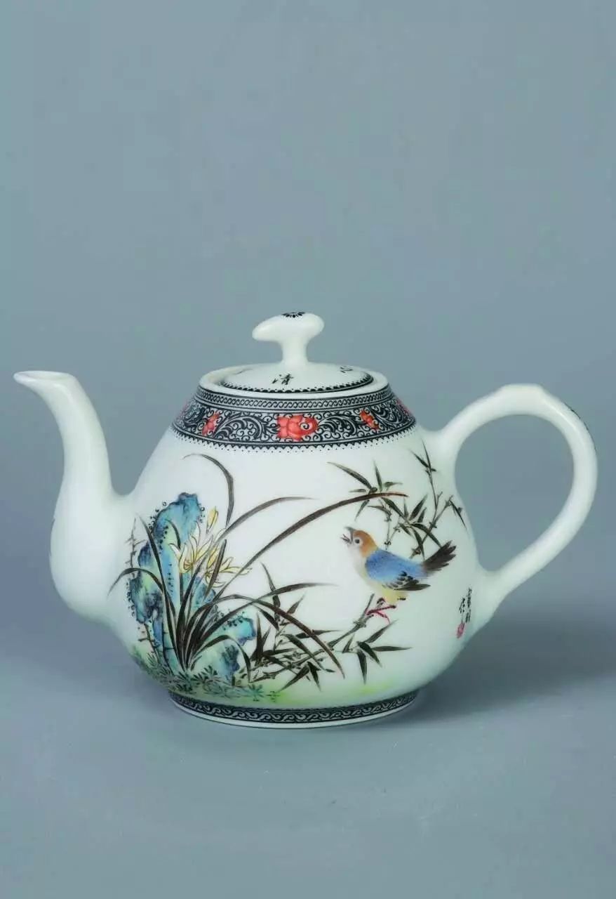 0元起拍，景德镇“陶瓷粉彩”传承人和他的作品来成都了(图5)