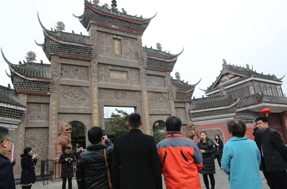 弘扬传统文化，助力产业发展——张丽君会长率队赴德阳旌阳区考察 (图1)