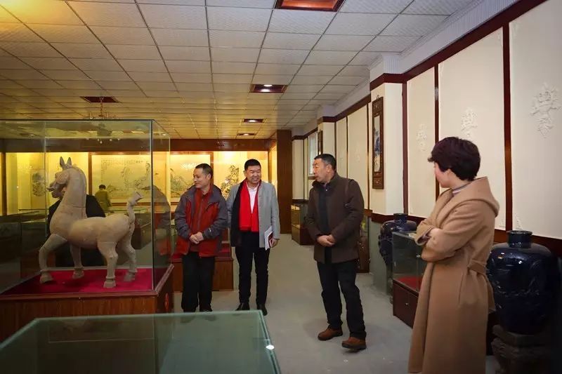 探究发展之路，四川省文化艺术产业商会新年首次会长会议召开 (图8)