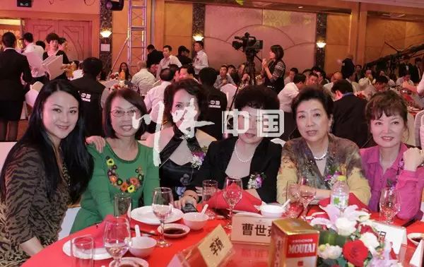 汇美中国·时代女性颁奖典礼完美落幕(图16) 汇美中国·时代女性颁奖典礼完美落幕(图16)