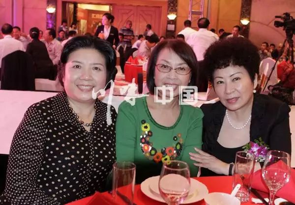 汇美中国·时代女性颁奖典礼完美落幕(图21) 汇美中国·时代女性颁奖典礼完美落幕(图21)