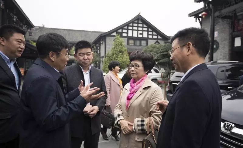 沈阳道义经济开发区吕殿友书记一行到访成都“对话川味”(图39)