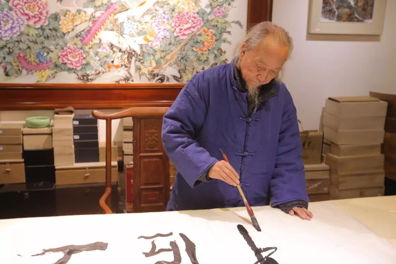 “红色官窑”、G20国宴瓷荟蓉城，轻工业部陶瓷研究所名人名作成都开展 (图14)