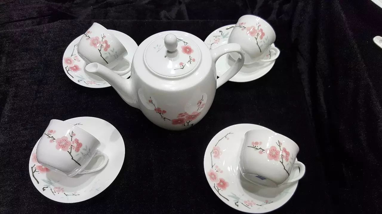 “红色官窑”、G20国宴瓷荟蓉城，轻工业部陶瓷研究所名人名作成都开展 (图31)