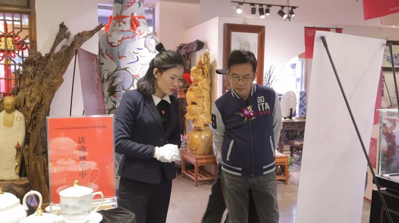 “红色官窑”、G20国宴瓷荟蓉城，轻工业部陶瓷研究所名人名作成都开展 (图43)