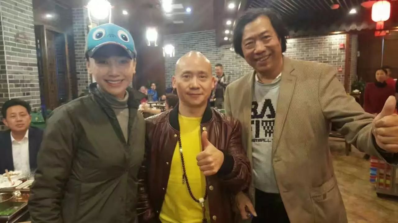 传统文化、各路明星助阵，铁郎头火锅昨日开业(图16)