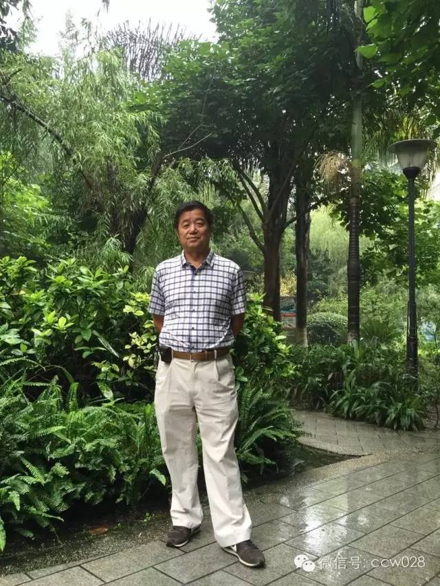 盆景大师——曾全能 (图1)