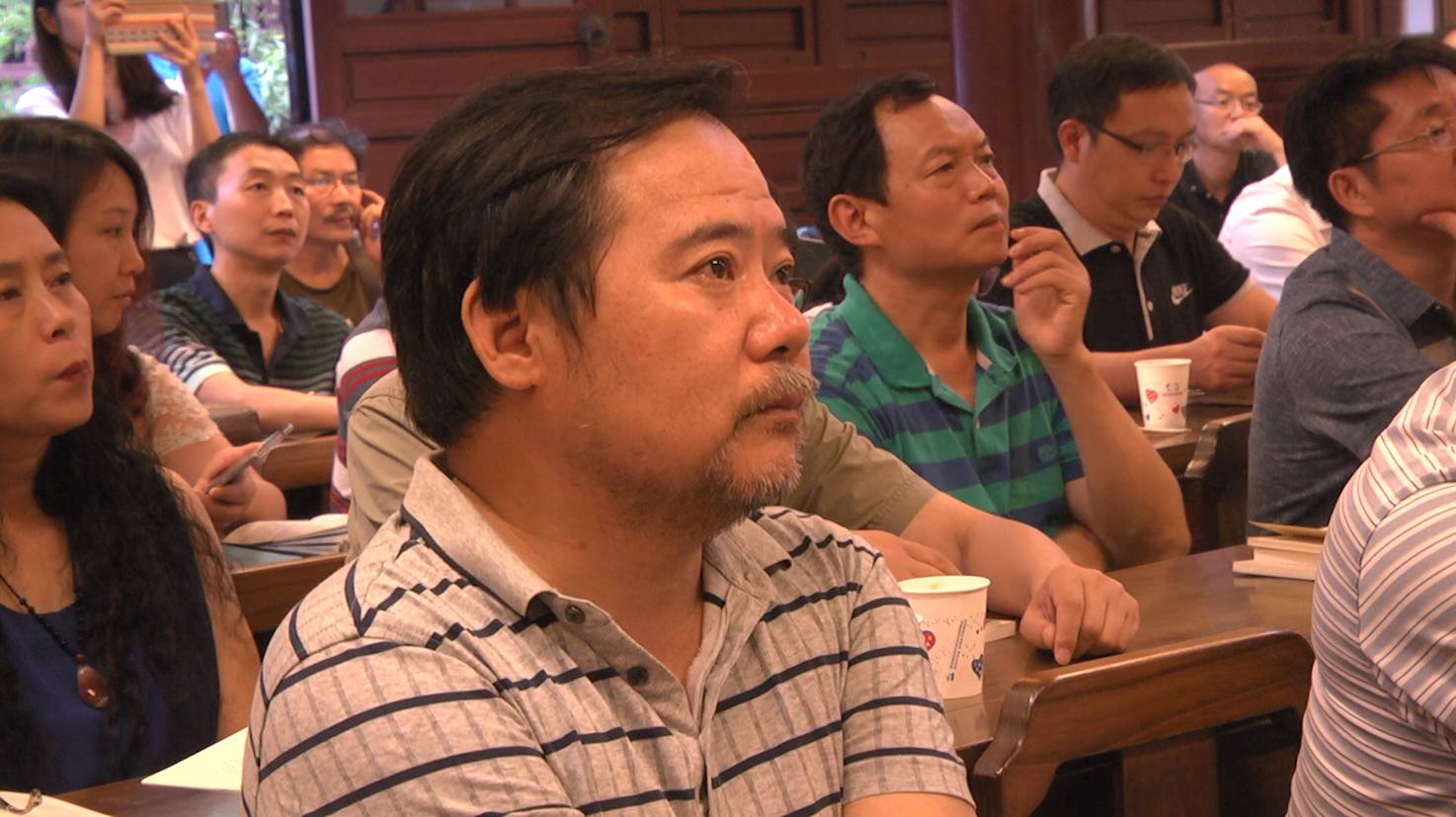 致敬“新诗百年”，蒋雪峰诗歌朗诵会在蓉举办 (图6)