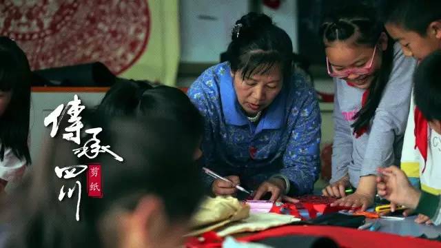 镂金作胜，剪彩为人【传承四川】剪纸 (图9)