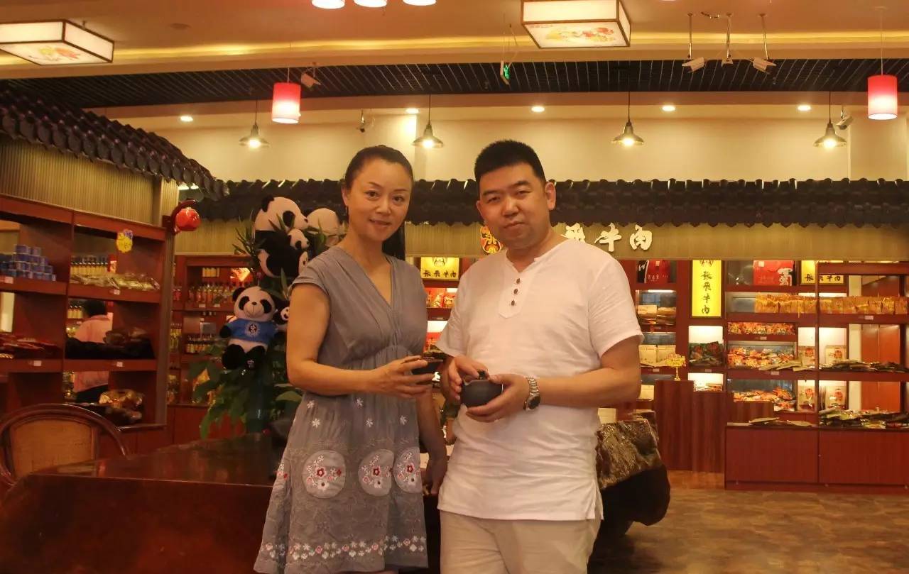 荥经林窑雅烧堂主到访长春，川味博展馆再添新势力 (图1)