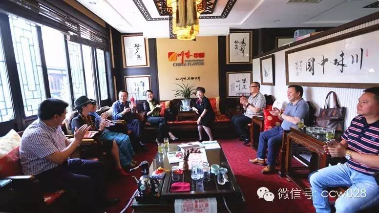 传承经典 弘扬国粹 武侯区文体广新旅局局长龚婧在川味中国调研传统文化 (图3)