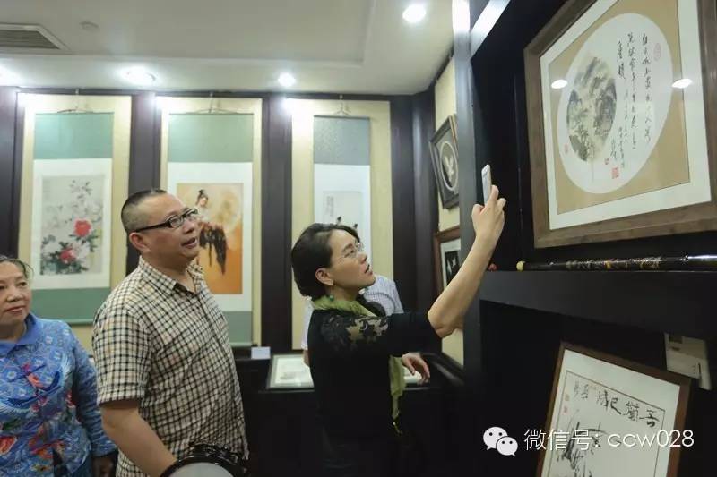 传承经典 弘扬国粹 武侯区文体广新旅局局长龚婧在川味中国调研传统文化 (图4)