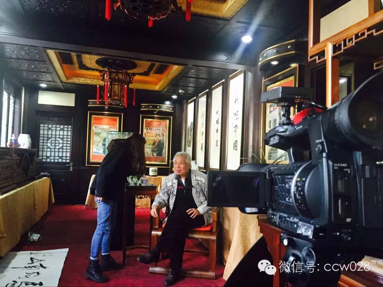 专访画家罗石 畅谈笔墨人生 (图4)