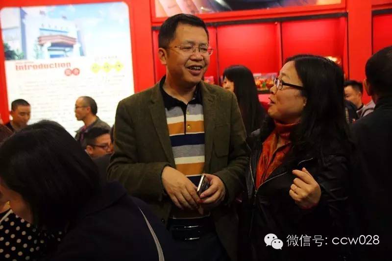 春季糖酒会成都开幕 鹃城豆瓣强势亮相(图5)