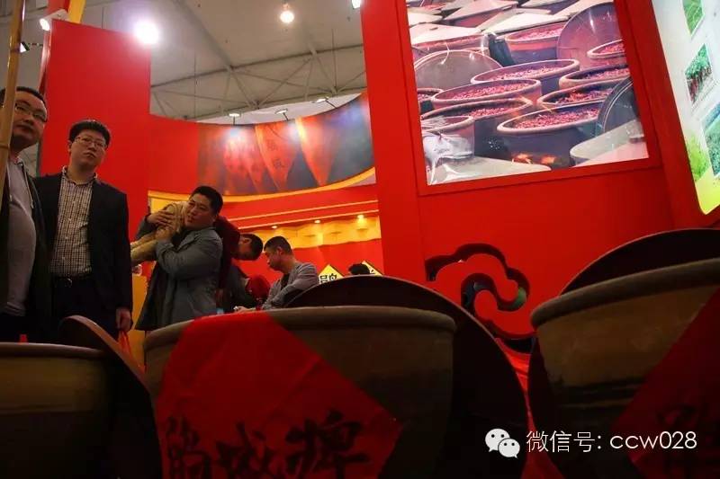 春季糖酒会成都开幕 鹃城豆瓣强势亮相(图8)