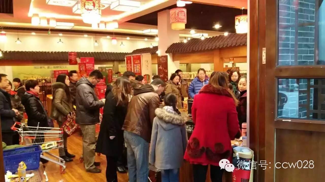 四川特产抢风头 火爆长春卖断货(图2)