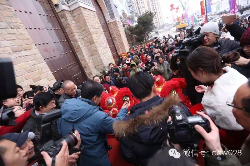 川渝特色商街“巴蜀映巷”元旦绽放春城 (图4)