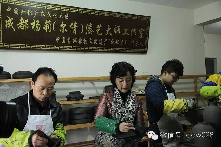 《味道四川》栏目组专访成都漆器大师杨莉尔倩 (图12)