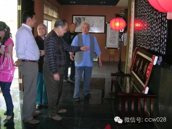 碧潭之中的飘雪先生(图4)