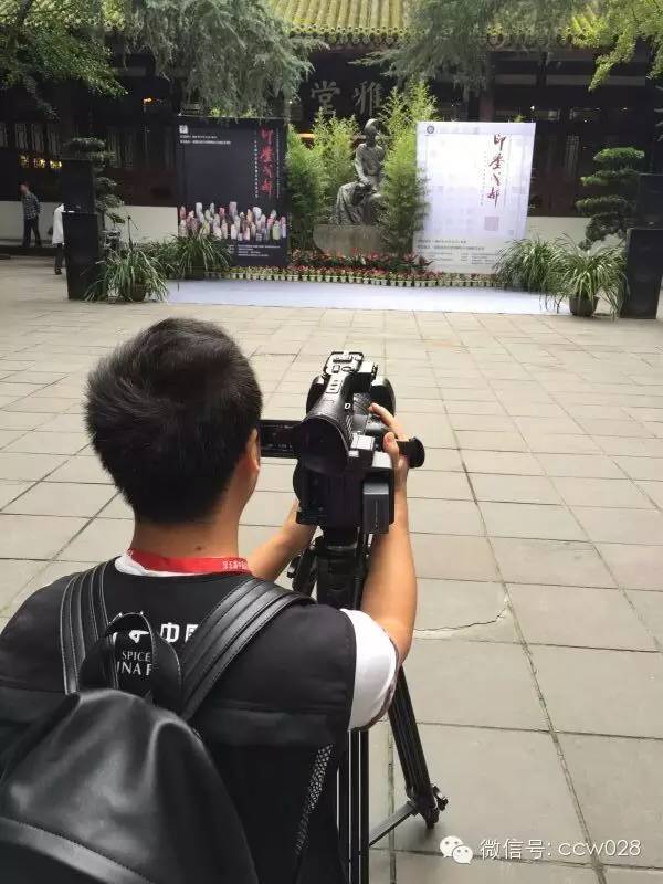 “川味中国”影视中心 “非遗”录制工作继续有条不紊展开 (图1)