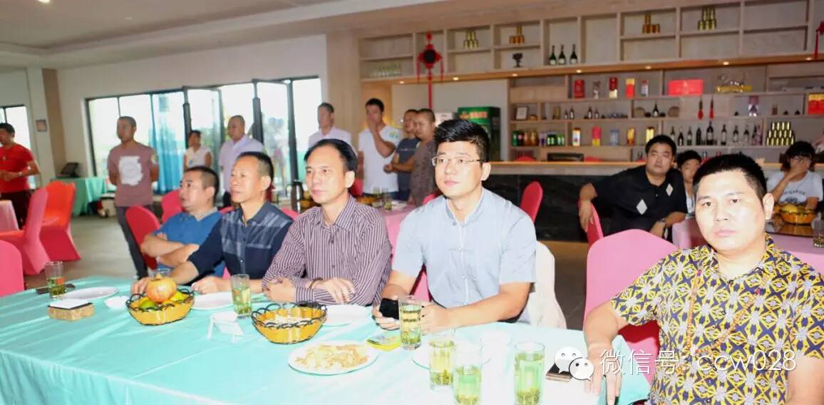 抗战胜利70周年阅兵大典 龙和十八艺亲友热闹联欢(图2)