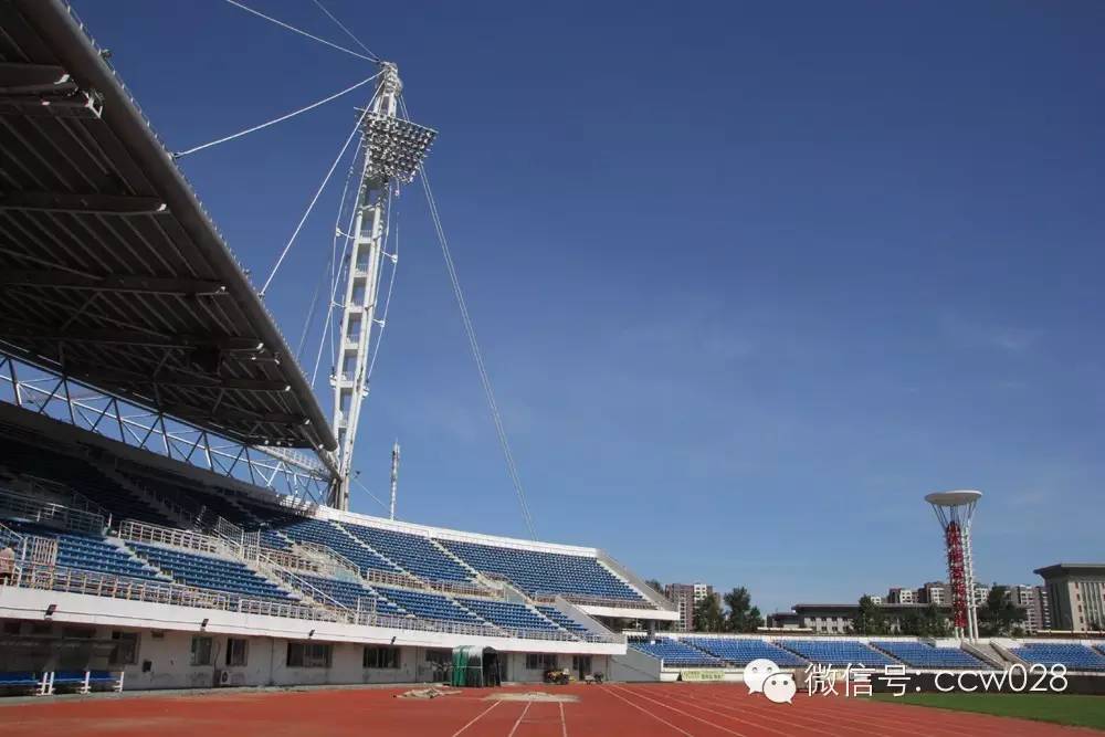 “巴蜀映巷”金秋燃情绽放 携手陈奕迅唱响春城 (图3)