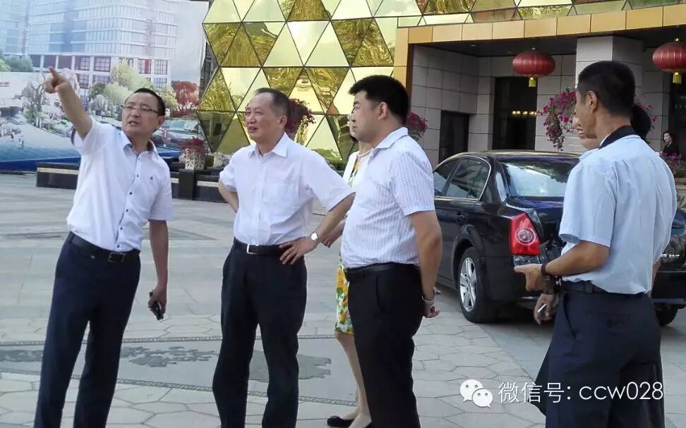 长春巴蜀映巷广受关注 四川领导率队前往调研 (图4)